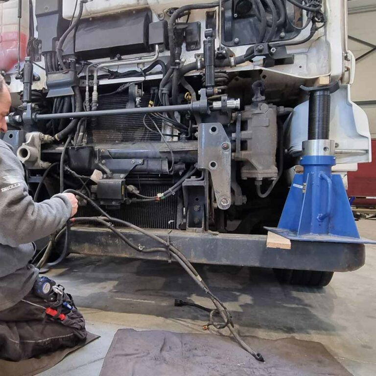 Réparation carrosserie garage poids lourds