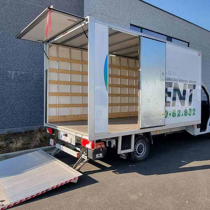 Camion hayon élévateur 21m3